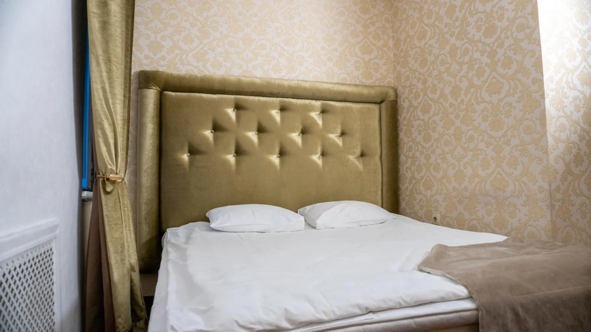 De Paris Hotel Kiev