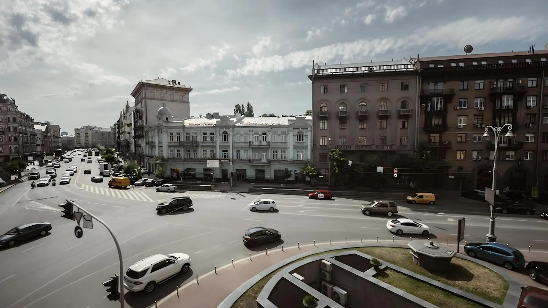 ***  De Paris Hotel Kyiv Ukraine