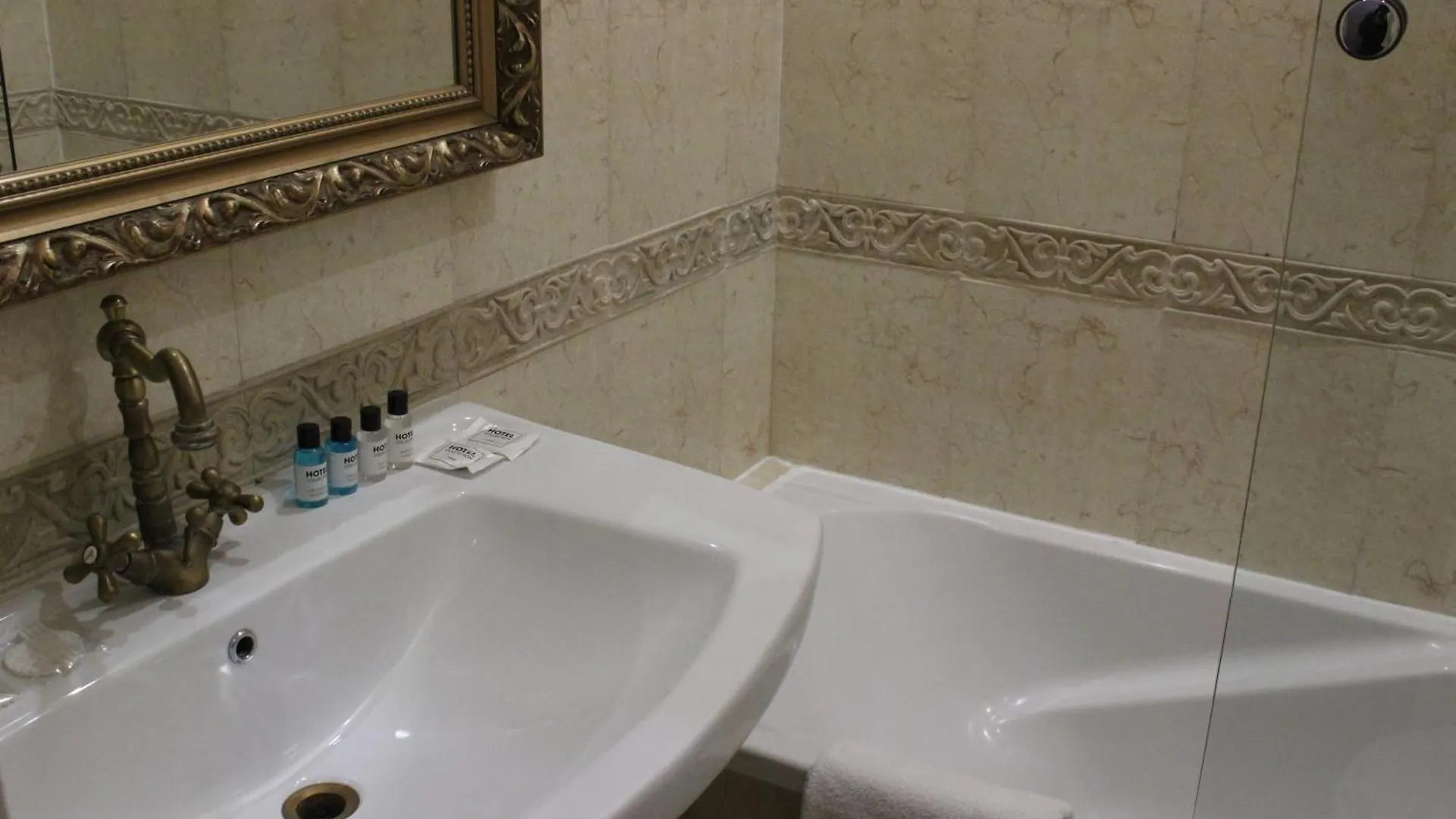 De Paris Hotel Kyiv