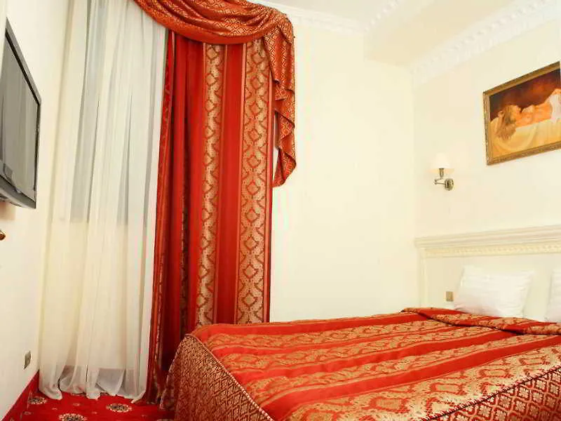De Paris Hotel Kyiv