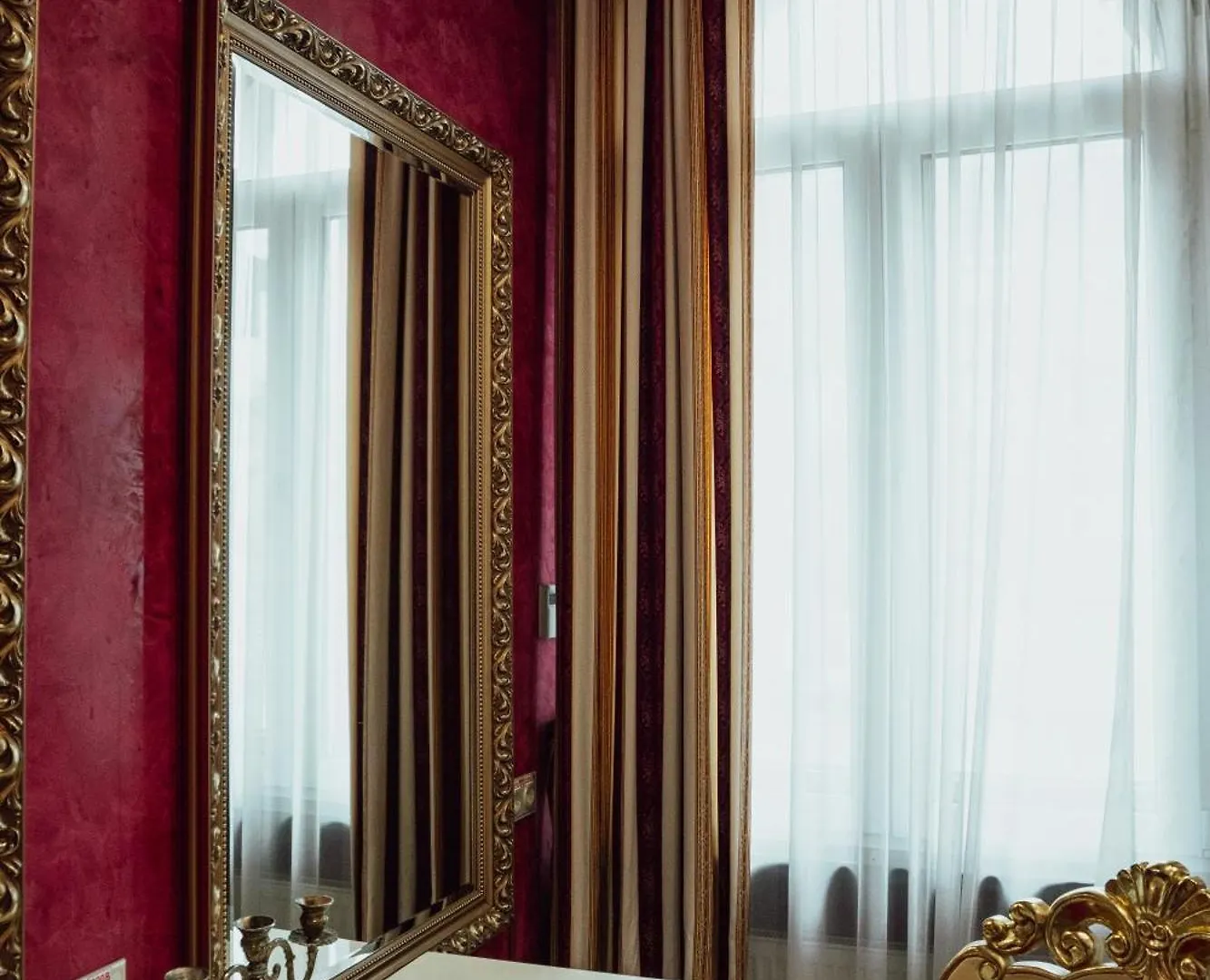 De Paris Hotel Kyiv