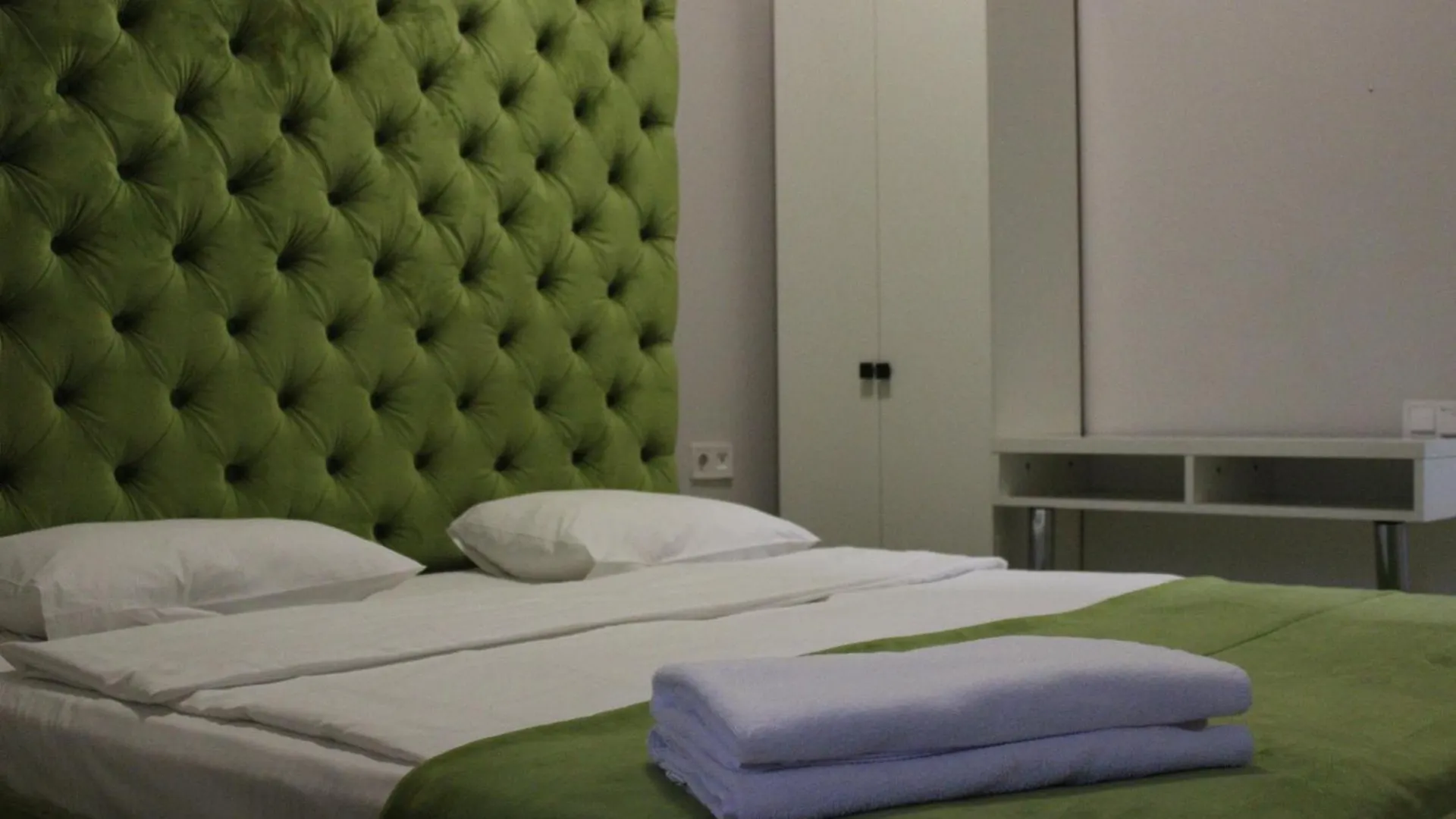 De Paris Hotel Kyiv 3*,